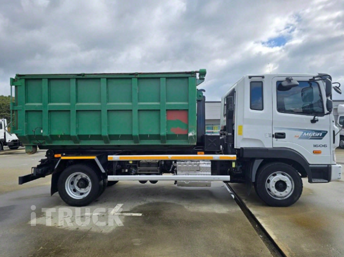 현대 메가트럭 암롤 280 5톤 수동 단바리 3