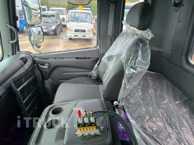 현대 메가트럭 암롤 280 5톤 수동 단바리 13