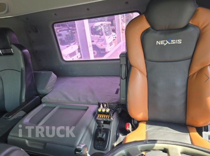 현대 트라고 암롤 460 22톤 수동 앞축 13