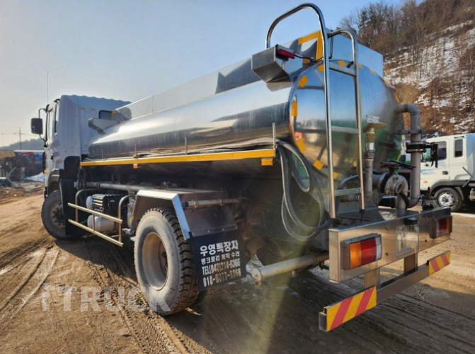 현대 살수차 뉴파워트럭 스텐탱크 8,000L 수동 6