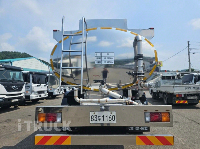 현대 살수차 엑시언트 스텐탱크 15,200L 수동 6