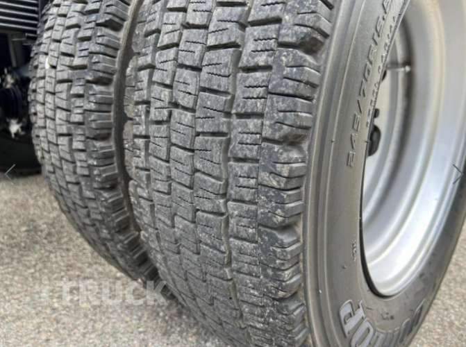 현대 살수차 메가트럭 스텐탱크 7,800L 수동 19