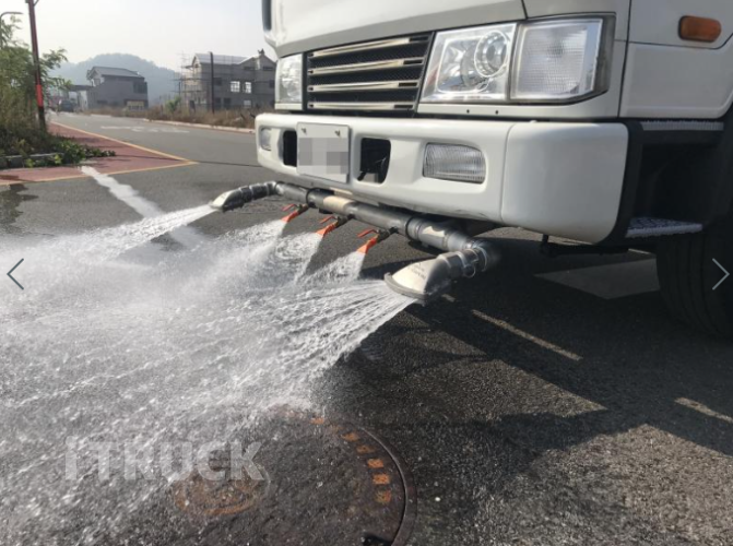 현대 살수차 메가트럭 스텐탱크 7,800L 수동 11