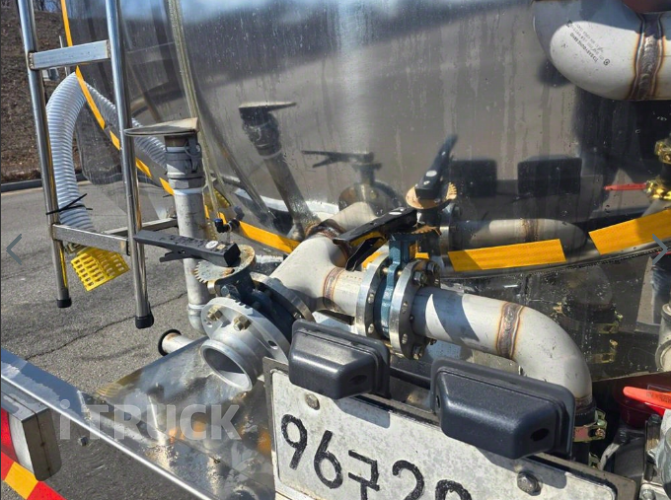 현대 살수차 메가트럭 스텐탱크 7,800L 수동 7