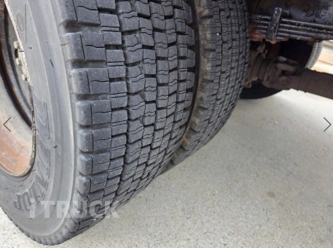 현대 살수차 메가트럭 스텐탱크 7,500L 수동 18