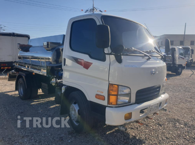 현대 살수차 마이티큐티 스텐탱크 2,500L 수동 3