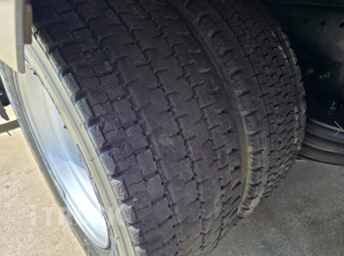 현대 파비스 집게차 300 5톤 오토 없음(순정) 18