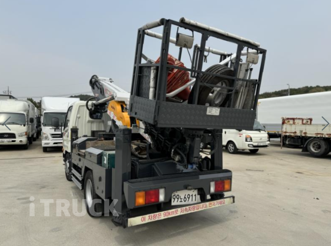 현대 고소작업차 노바스 24m 마이티큐티 2.5톤 5