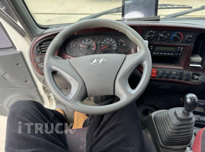 현대 고소작업차 노바스 24m 마이티큐티 2.5톤 10