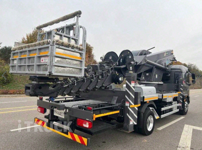 현대 고소작업차 호룡 파비스 5톤 3