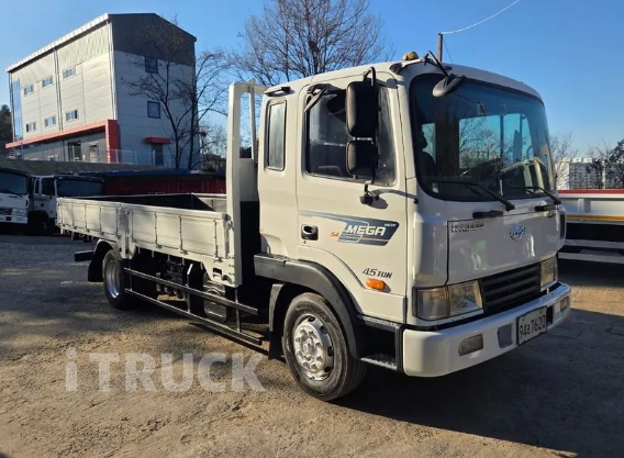 현대 메가트럭 235 단바리 카고 4.5톤 수동