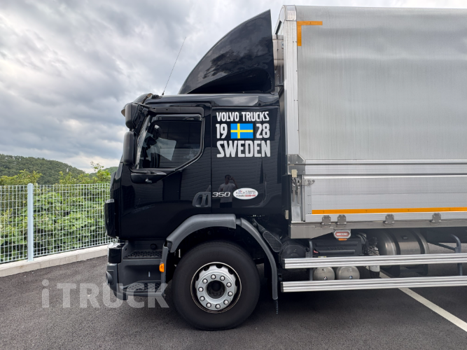 볼보 FE 350 후축 냉동윙 9.5톤 오토 9