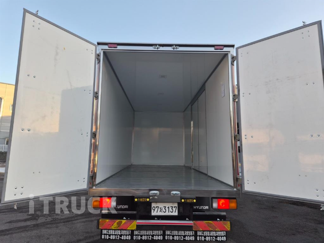 현대 메가트럭 260 단바리 익스하이탑 5톤 수동 8