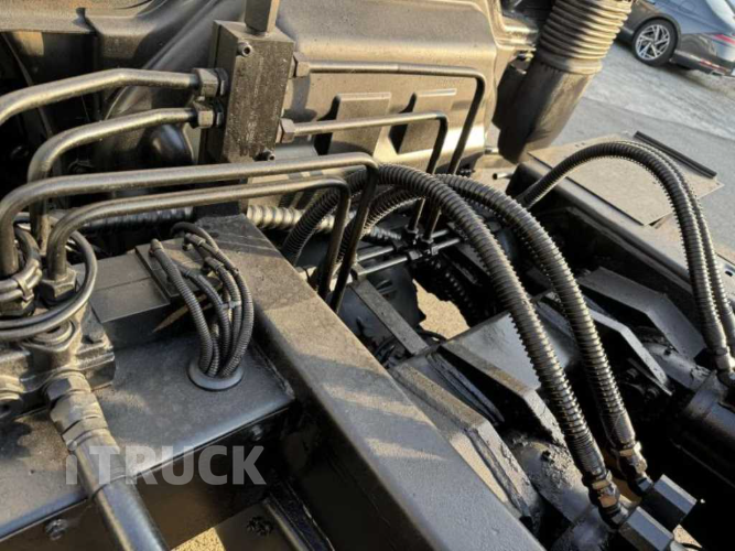 현대 메가트럭 암롤 250 5톤 수동 단바리 4