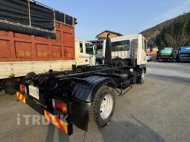 현대 메가트럭 암롤 250 5톤 수동 단바리 7