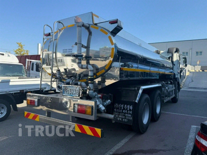 현대 살수차 트라고 스텐탱크 15,000L 오토 4