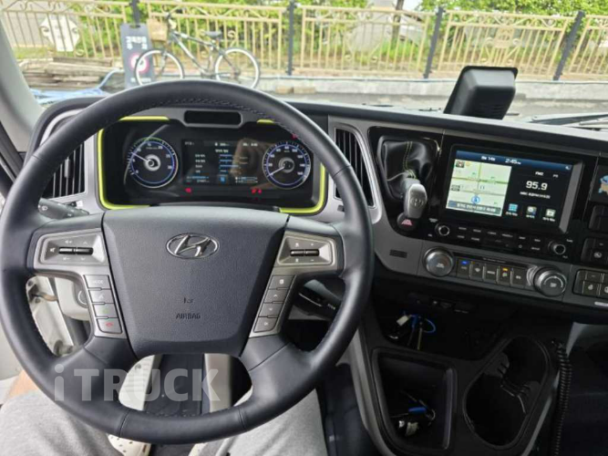 현대 파비스 암롤 300 6.5톤 오토 앞축 9