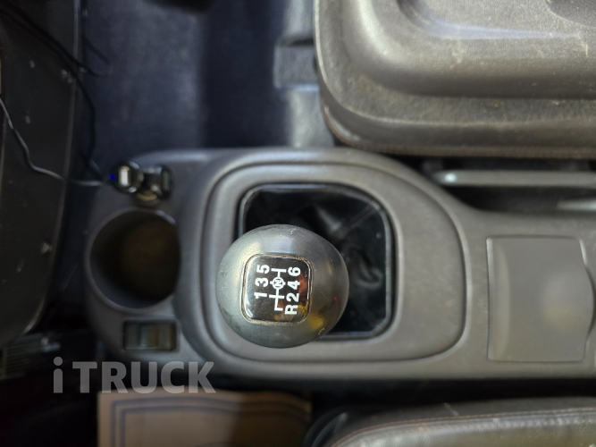 현대 메가트럭 280 단바리 익스하이탑 5.2톤 수동 14