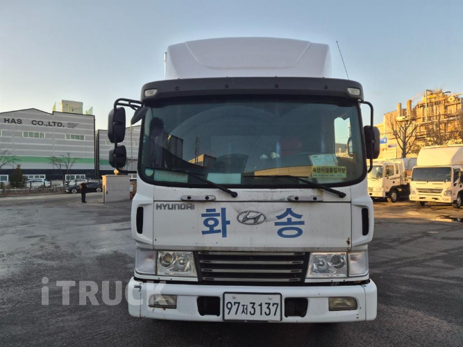 현대 메가트럭 260 단바리 익스하이탑 5톤 수동 1