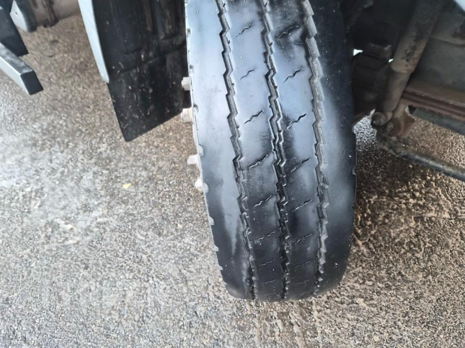 현대 메가트럭 260 단바리 익스하이탑 5톤 수동 11