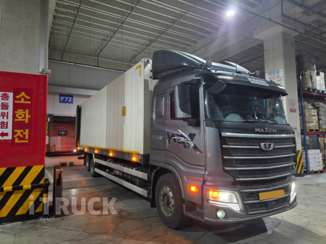 타타대우 맥쎈 320 후축 냉동 컨테이너탑 8.5톤 오토 0