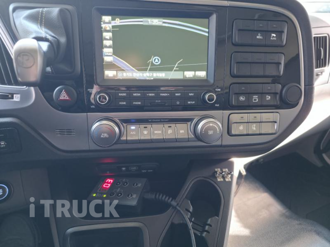 현대 파비스 후축 카고 5.5톤 오토 11