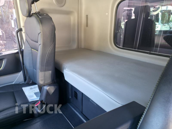 현대 파비스 후축 카고 5.5톤 오토 8