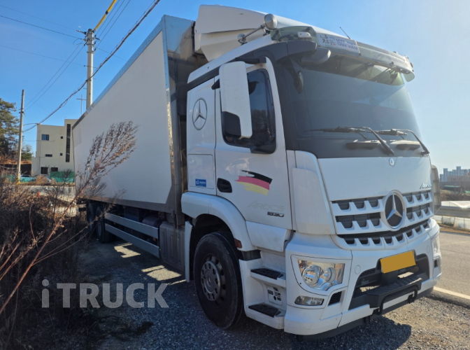 벤츠 아록스 299 후축 냉동윙 9.5톤 오토 2