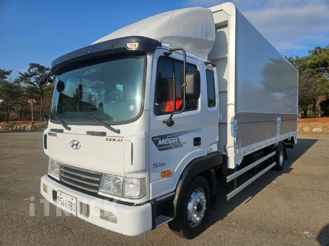 현대 메가트럭 250 단바리 윙바디 5톤 수동 2