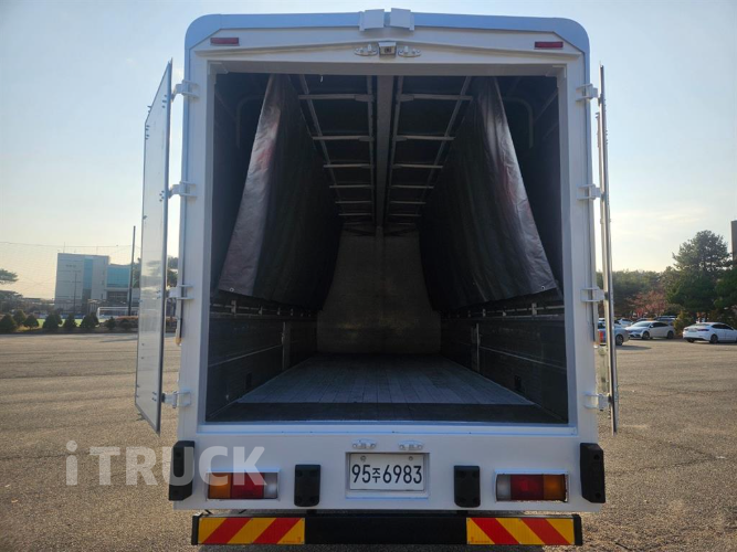 현대 메가트럭 250 단바리 윙바디 5톤 수동 7