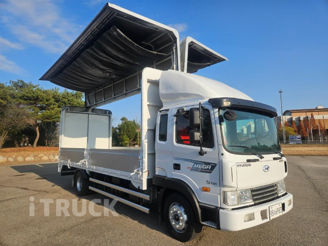 현대 메가트럭 250 단바리 윙바디 5톤 수동 9