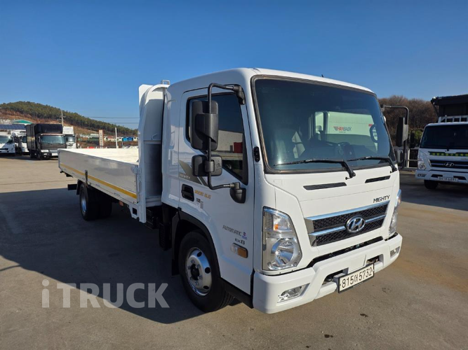 현대 올뉴마이티 3.5톤 광폭 카고 슈퍼캡 1