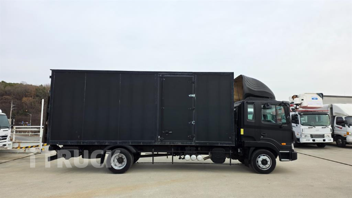 현대 메가트럭 250 단바리 익스하이탑 4.5톤 오토 4