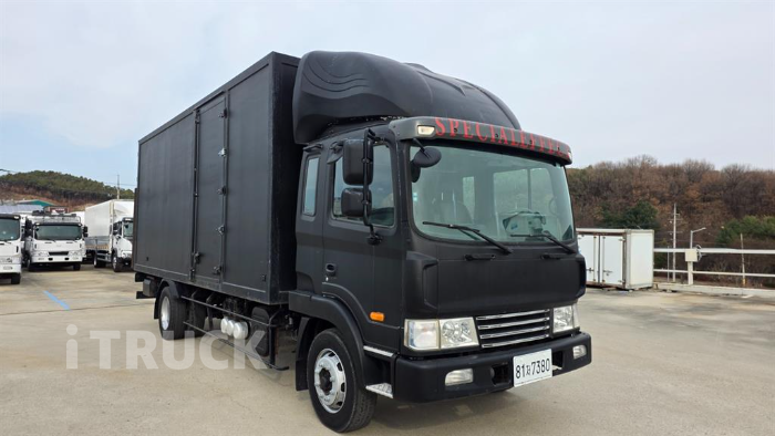 현대 메가트럭 250 단바리 익스하이탑 4.5톤 오토 2