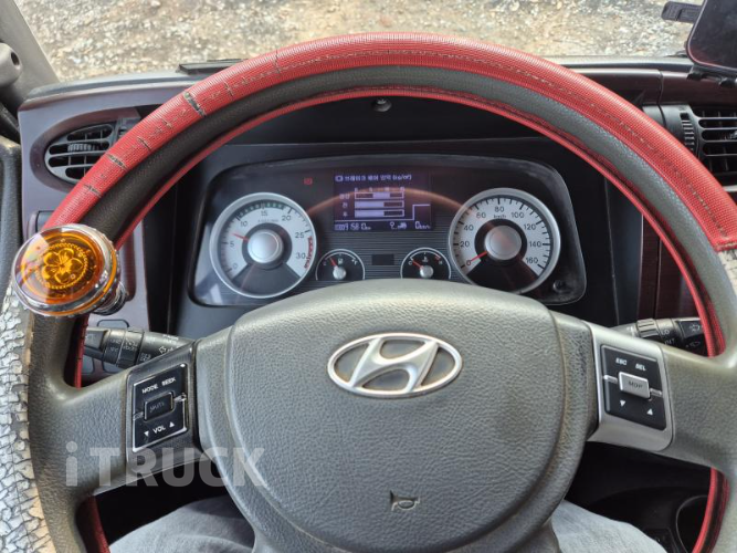 현대 메가트럭 250 단바리 윙바디 4.5톤 수동 8