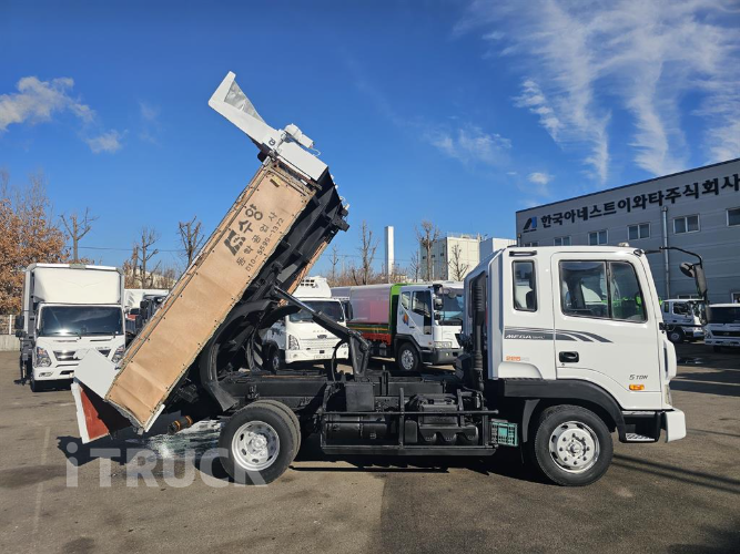 현대 메가트럭 화물덤프 4.5톤 8