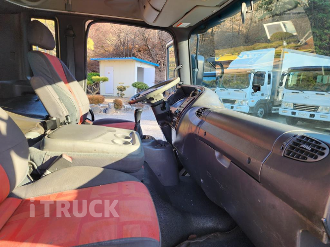 현대 탱크로리 메가트럭 알탱크 10,000L 수동 11