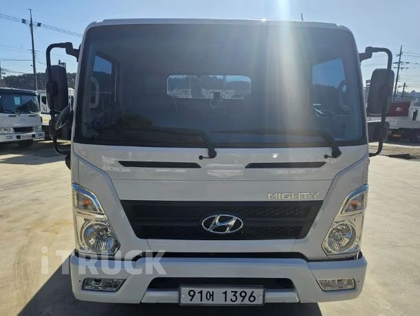 현대 올뉴마이티 2.5톤 카고 슈퍼캡 1