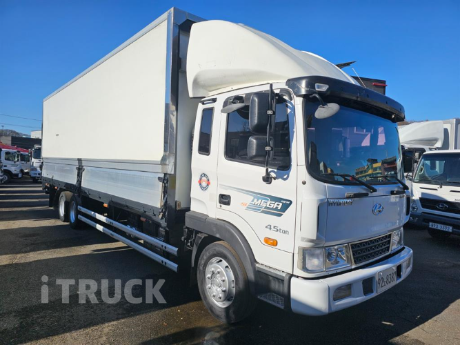 현대 메가트럭 280 십바리 윙바디 4.5톤 수동 1