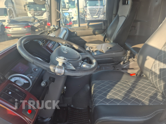 현대 메가트럭 250 단바리 카고 4.5톤 수동 11