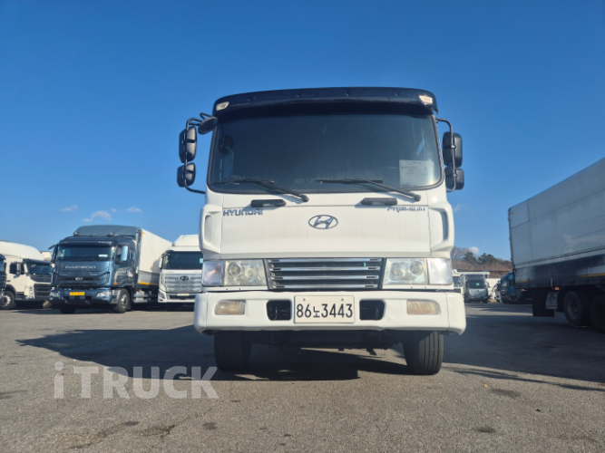 현대 메가트럭 250 단바리 카고 4.5톤 수동 1