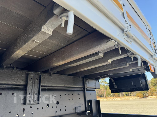 현대 메가트럭 250 단바리 카고 5톤 수동 5