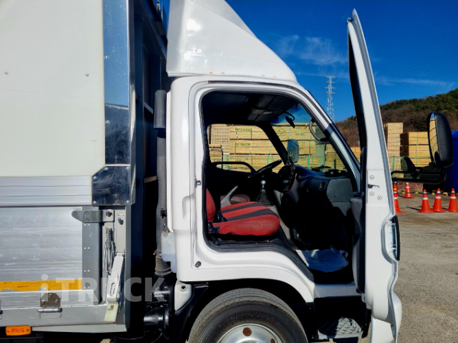 현대 이마이티 2.5톤 광폭 윙바디 10