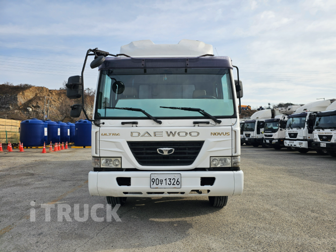 타타대우 노부스 270 후축 냉동탑 4.5톤 수동 2