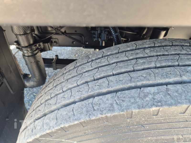 현대 메가트럭 와이드캡 300 후축 윙바디 6.5톤 수동 8