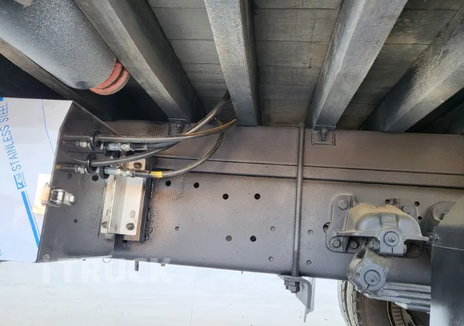 현대 메가트럭 250 앞축 카고 4.5톤 수동 10