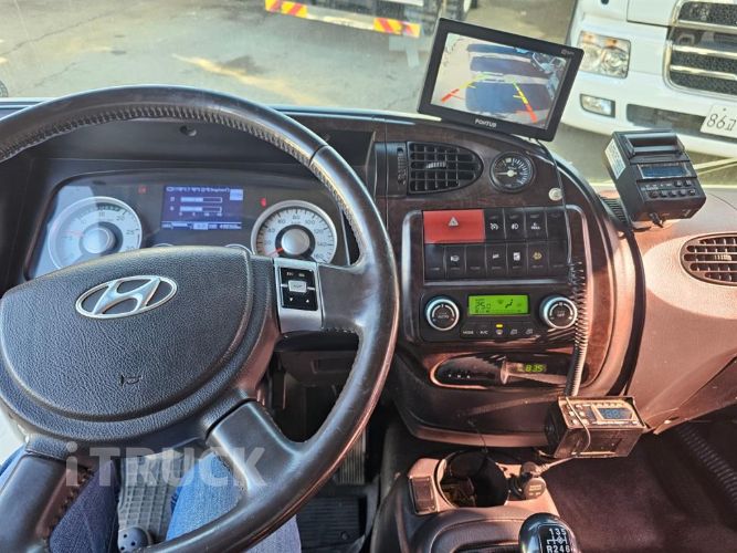 현대 메가트럭 280 십바리 냉장윙 4.5톤 수동 13