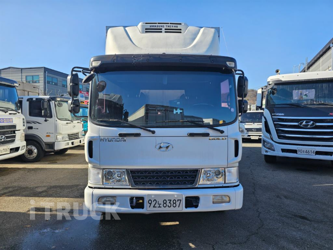 현대 메가트럭 280 십바리 냉장윙 4.5톤 수동 1