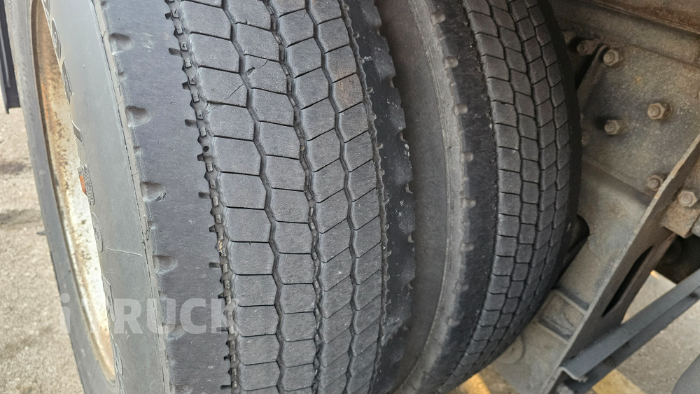 벤츠 아록스 299 후축 윙바디 7.5톤 오토 리타더 10