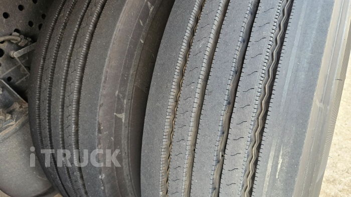 벤츠 아록스 299 후축 윙바디 7.5톤 오토 리타더 9